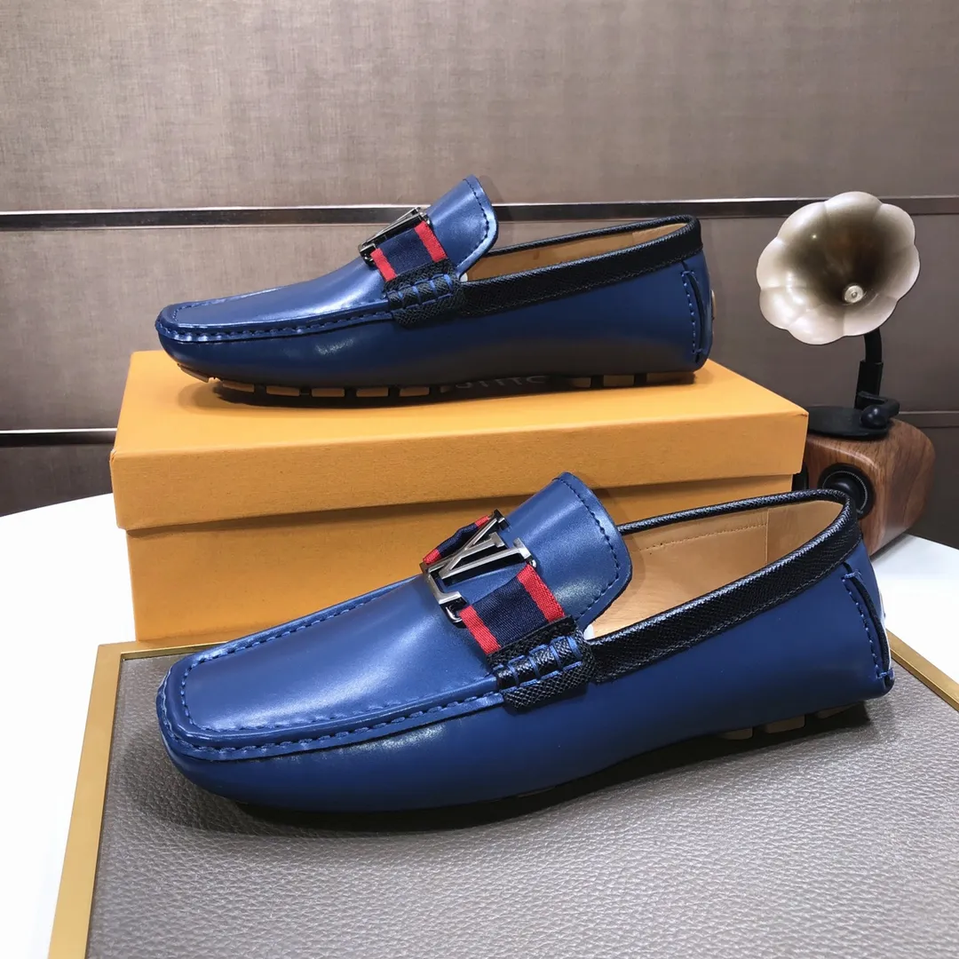 Men's men's shoes 💰420💰 [LV Doudou shoes] (water-dyed cowhide lining) new model is on the market, available on the official website. The new Doudou shoes are processed into single-color materials, and the uppers are made of imported cowhide material. The body of the shoe is fully hemmed with mark thread, and is lined with imported original cowhide leather. The elegant shoe shape is super suitable for all-matching, and the size is 38-44.